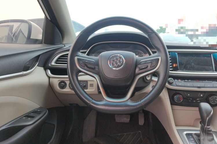 Used Buick GT 2021 Revised Version Flagship 1.5L Automatic Elite Edition Steering Wheel