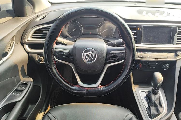 Used Buick GT 2021 Revised Version Flagship 1.5L Automatic Elite Edition Steering Wheel