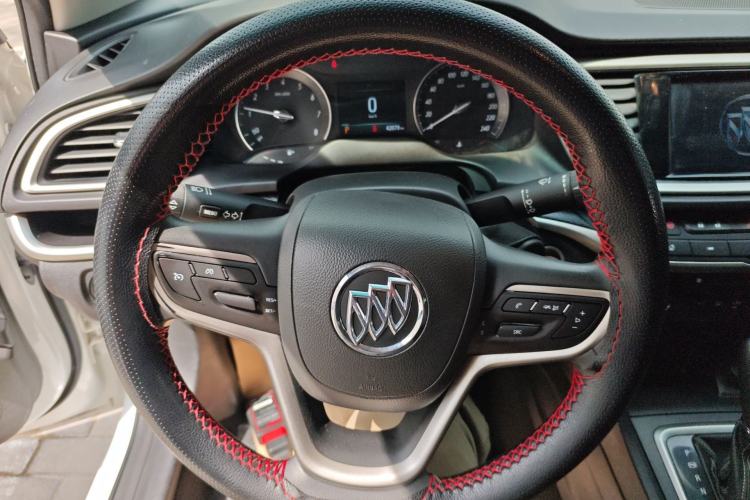 Used Buick GT 2021 Revised Version Flagship 1.5L Automatic Elite Edition Steering Wheel