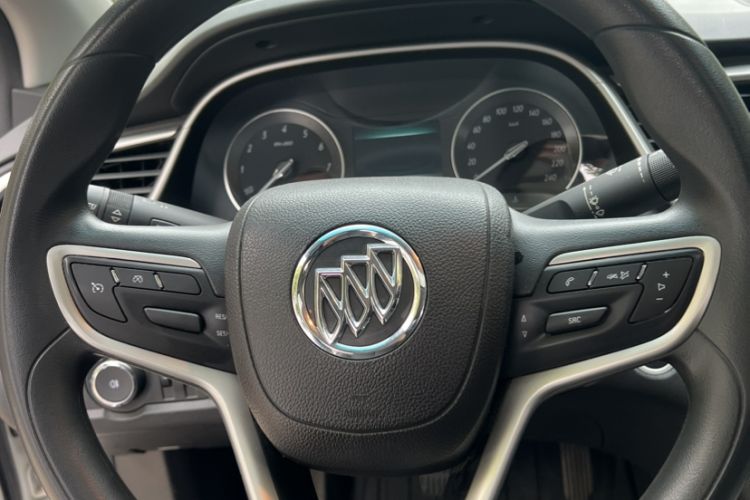 Used Buick GT 2021 Revised Version Flagship 1.5L Automatic Elite Edition Steering Wheel