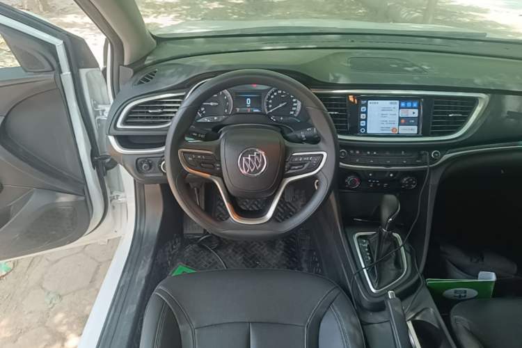 Used Buick GT 2021 Revised Version Flagship 1.5L Automatic Elite Edition Steering Wheel