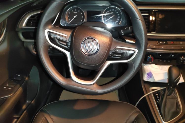 Used Buick GT 2021 Revised Version 1.3T Automatic Mild Hybrid Elite Edition Steering Wheel