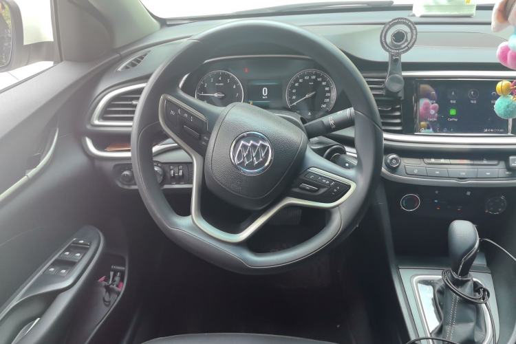 Used Buick GT 2021 Revised Version Flagship 1.5L Automatic Elite Edition Steering Wheel