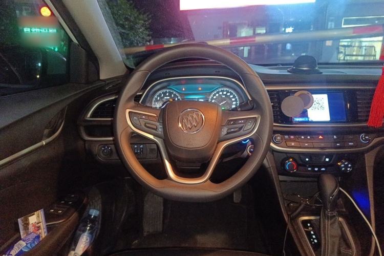 Used Buick GT 2021 Revised Version Flagship 1.5L Automatic Elite Edition Steering Wheel