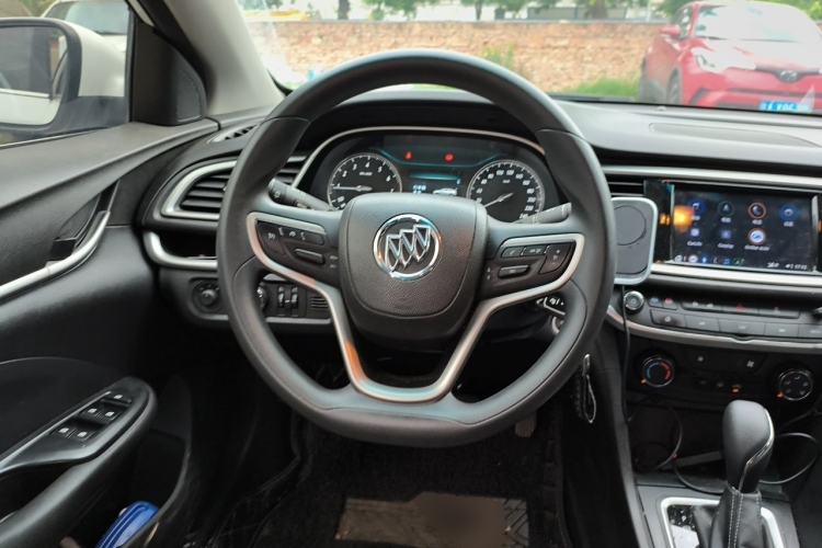 Used Buick GT 2021 Revised Version 1.3T Automatic Mild Hybrid Elite Edition Steering Wheel