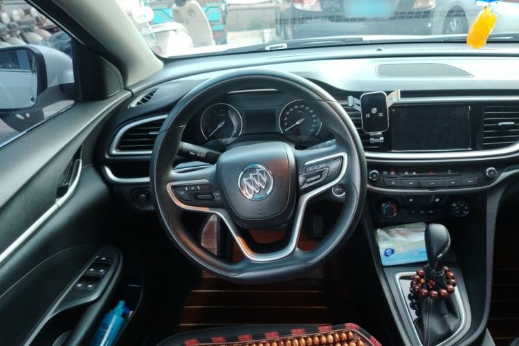 Used Buick GT 2021 Revised Version 1.3T Automatic Mild Hybrid Elite Edition Steering Wheel