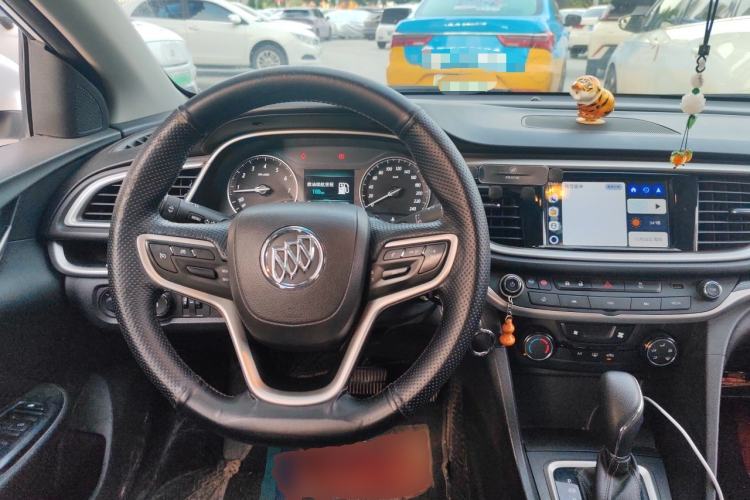 Used Buick GT 2021 Exemplar 1.5L Automatic Elite Version Steering Wheel