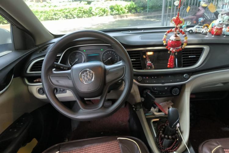 Used Buick GT 2021 Exemplar 1.5L Automatic Elite Version Steering Wheel