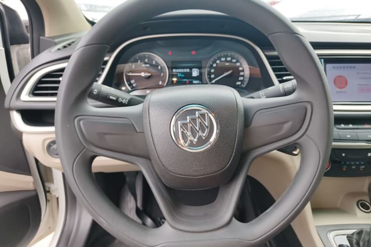 Used Buick GT 2021 Exemplar 1.5L Automatic Elite Version Steering Wheel