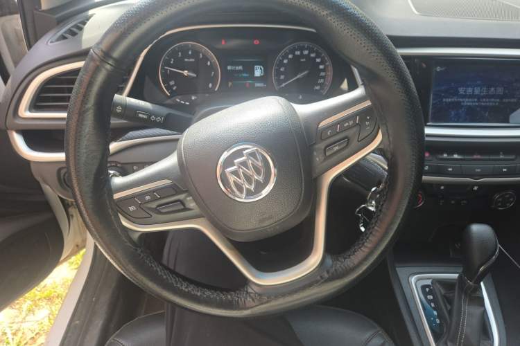 Used Buick GT 2021 Revised Version 1.3T Automatic Mild Hybrid Elite Edition Steering Wheel