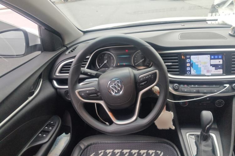 Used Buick GT 2021 Revised Version Flagship 1.5L Automatic Elite Edition Steering Wheel