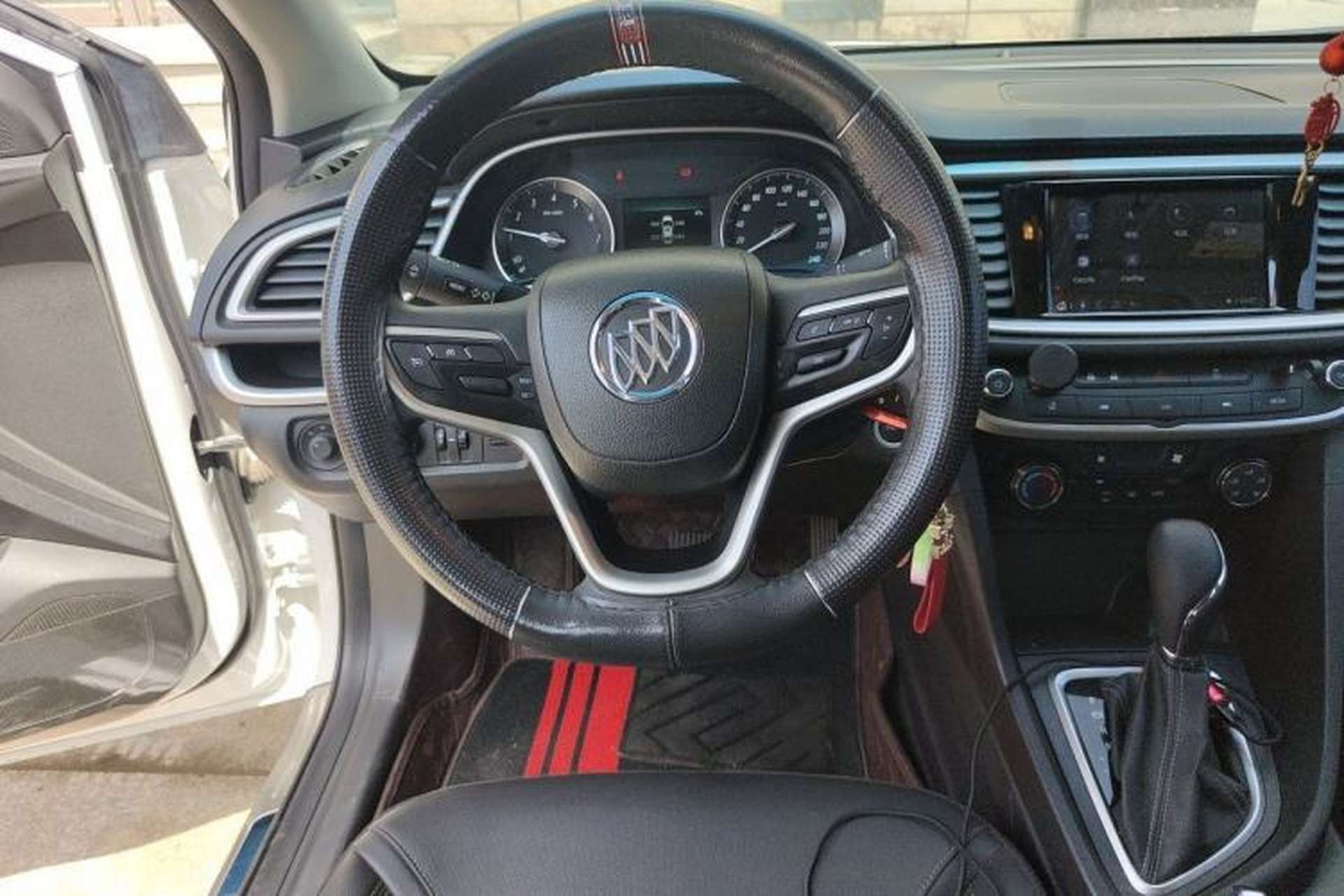 Used Buick GT 2021 Revised Version Flagship 1.5L Automatic Elite Edition Steering Wheel