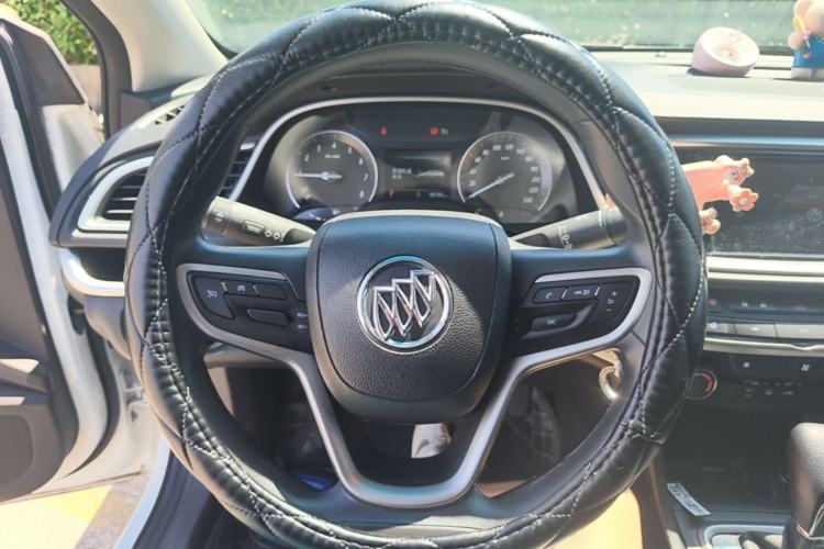 Used Buick GT 2021 Revised Version Flagship 1.5L Automatic Elite Edition Steering Wheel