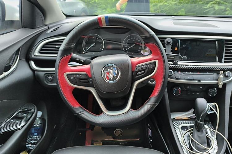 Used Buick GT 2021 Revised Version Flagship 1.5L Automatic Elite Edition Steering Wheel
