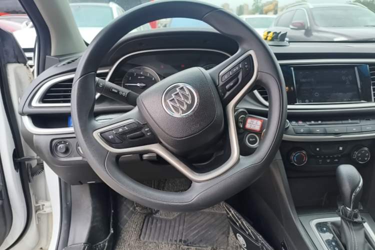 Used Buick GT 2021 Revised Version Flagship 1.5L Automatic Elite Edition Steering Wheel