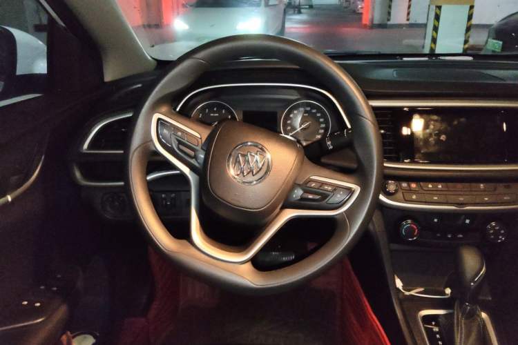 Used Buick GT 2021 Revised Version Flagship 1.5L Automatic Elite Edition Steering Wheel