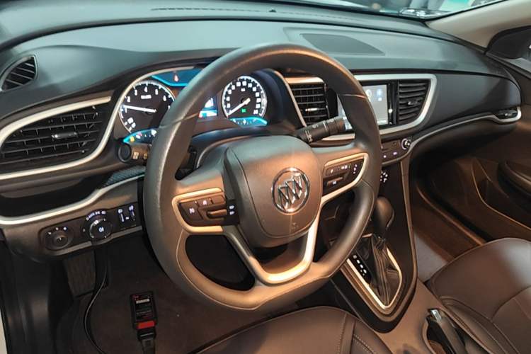 Used Buick GT 2021 Revised Version Flagship 1.5L Automatic Entry-Level Trim Steering Wheel