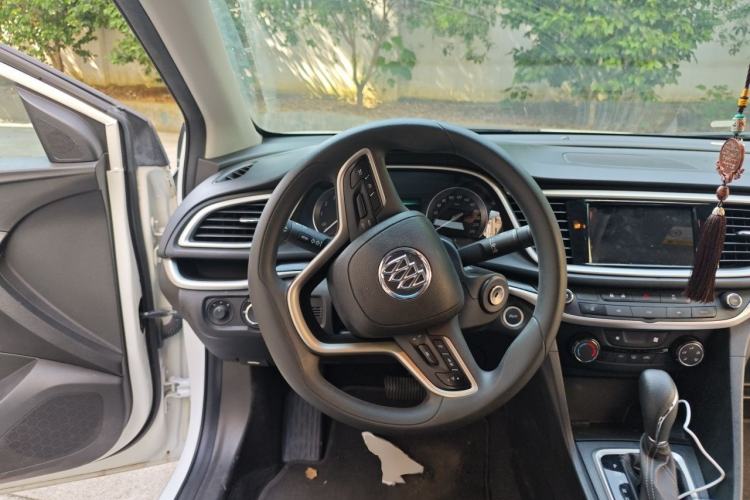 Used Buick GT 2021 Revised Version Flagship 1.5L Automatic Elite Edition Steering Wheel