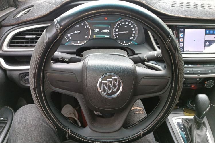 Used Buick GT 2021 1.3T Automatic Mild Hybrid Elite Version Steering Wheel