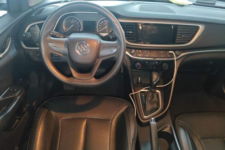 Used Buick GT 2021 1.3T Automatic Mild Hybrid Elite Version Steering Wheel