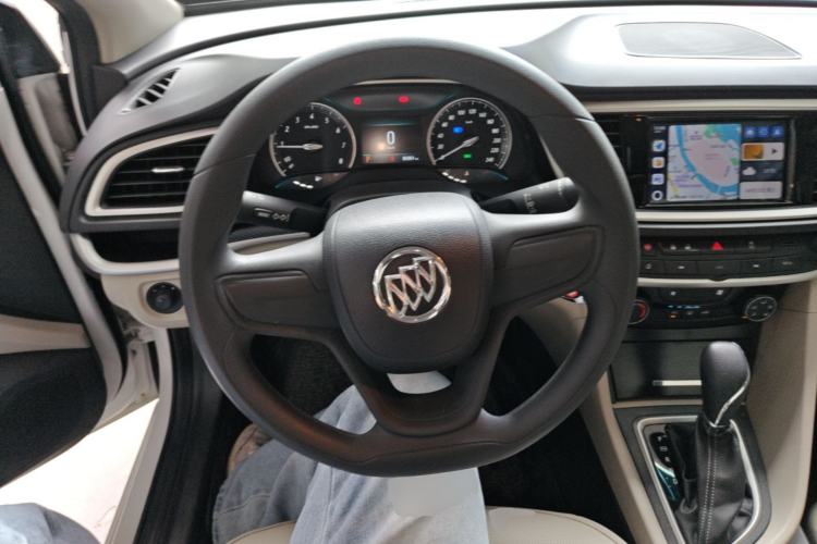 Used Buick GT 2021 Exemplar 1.5L Automatic Elite Version Steering Wheel