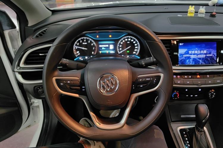 Used Buick GT 2021 Revised Version Flagship 1.5L Automatic Elite Edition Steering Wheel