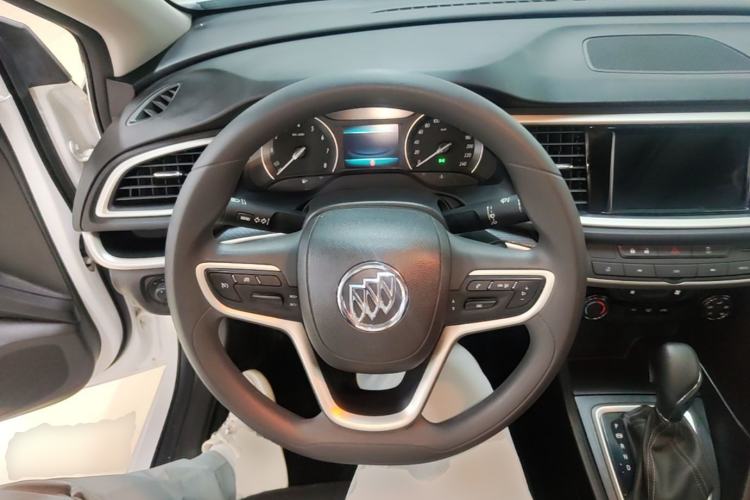 Used Buick GT 2021 Revised Version Flagship 1.5L Automatic Entry-Level Trim Steering Wheel