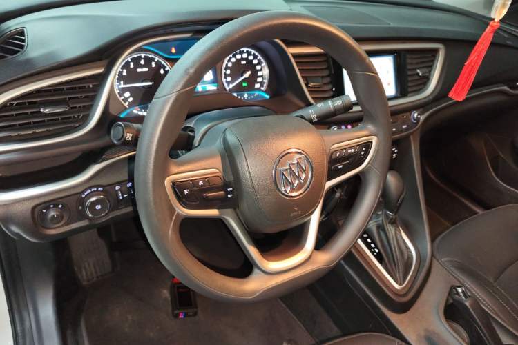 Used Buick GT 2021 Revised Version Flagship 1.5L Automatic Elite Edition Steering Wheel