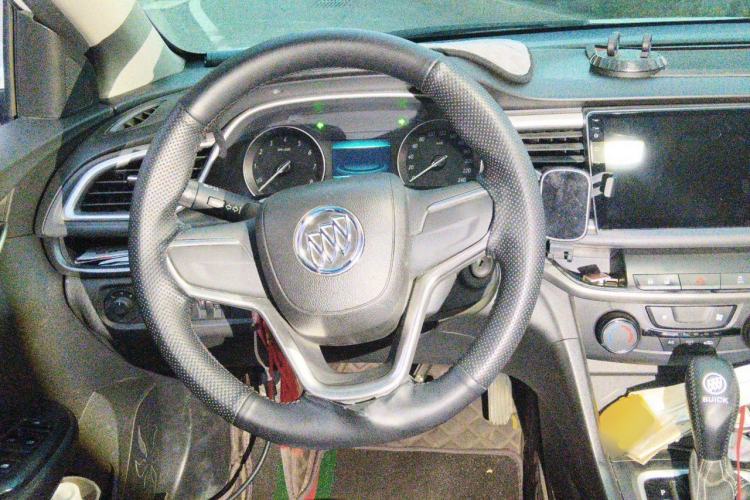 Used Buick GT 2021 Revised Version Flagship 1.5L Automatic Entry-Level Trim Steering Wheel