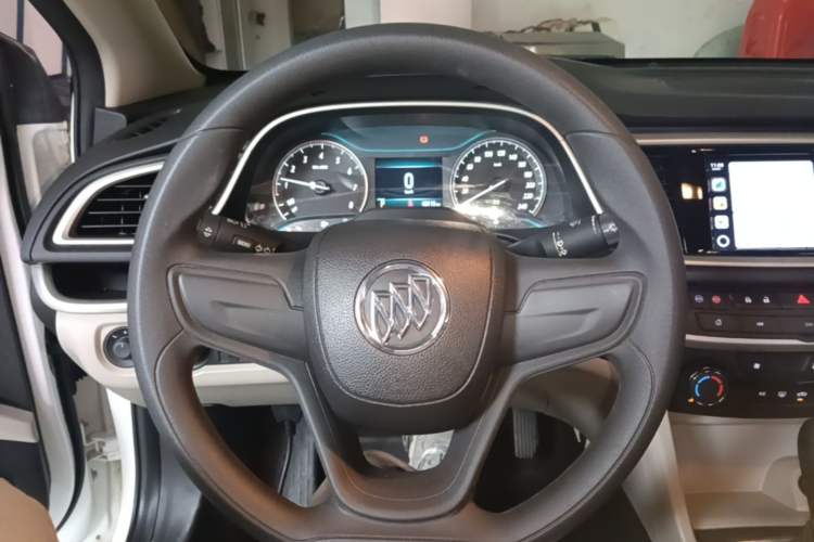 Used Buick GT 2021 Exemplar 1.5L Automatic Elite Version Steering Wheel