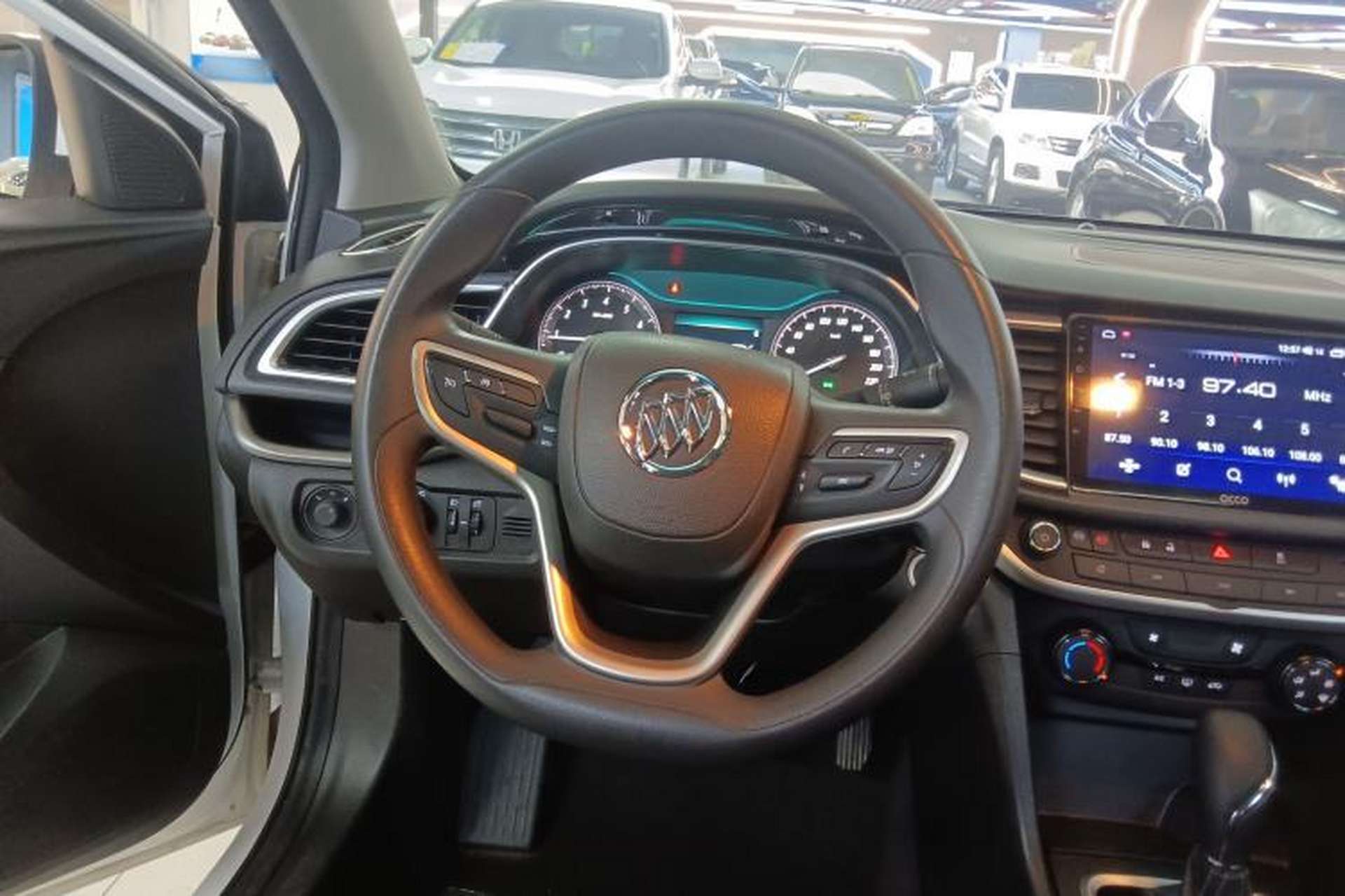 Used Buick GT 2021 Revised Version 1.3T Automatic Mild Hybrid Elite Edition Steering Wheel
