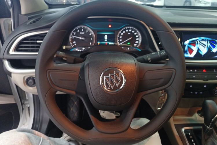 Used Buick GT 2021 Exemplar 1.5L Automatic Elite Version Steering Wheel
