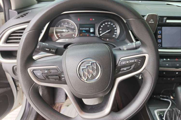 Used Buick GT 2021 Exemplar 1.5L Automatic Elite Version Steering Wheel