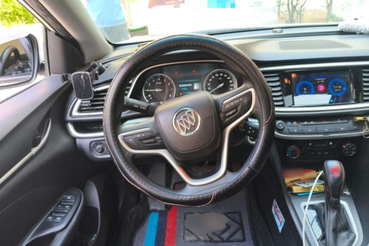 Used Buick GT 2021 Revised Version Flagship 1.5L Automatic Elite Edition Steering Wheel
