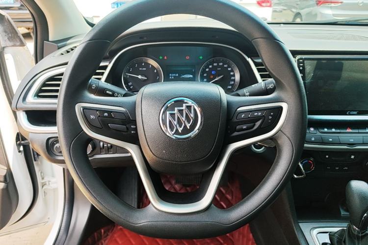 Used Buick GT 2021 Revised Version Flagship 1.5L Automatic Elite Edition Steering Wheel