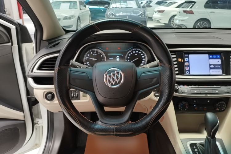 Used Buick GT 2021 Exemplar 1.5L Automatic Elite Version Steering Wheel