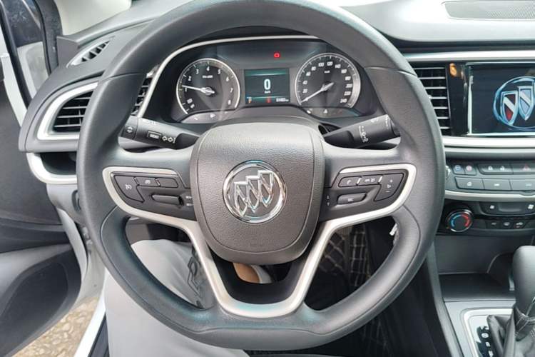 Used Buick GT 2021 Revised Version 1.3T Automatic Mild Hybrid Elite Edition Steering Wheel