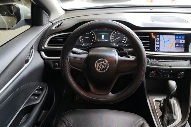 Used Buick GT 2021 1.3T Automatic Mild Hybrid Elite Version Steering Wheel