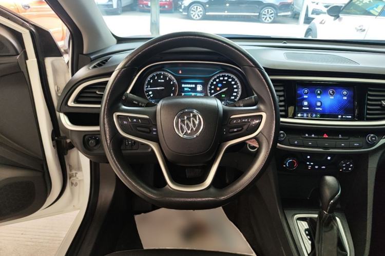 Used Buick GT 2021 Revised Version Flagship 1.5L Automatic Entry-Level Trim Steering Wheel