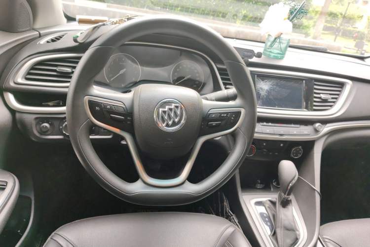 Used Buick GT 2021 Exemplar 1.5L Automatic Elite Version Steering Wheel