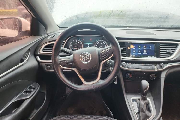 Used Buick GT 2021 Revised Version 1.3T Automatic Mild Hybrid Elite Edition Steering Wheel