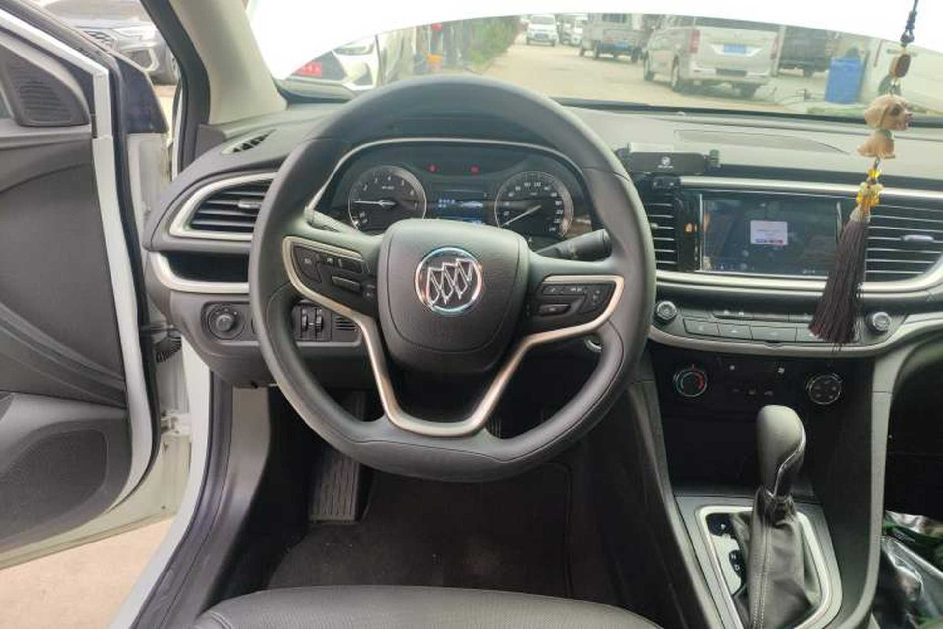 Used Buick GT 2021 Revised Version Flagship 1.5L Automatic Elite Edition Steering Wheel
