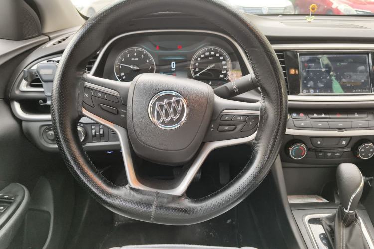 Used Buick GT 2021 Revised Version Flagship 1.5L Automatic Elite Edition Steering Wheel