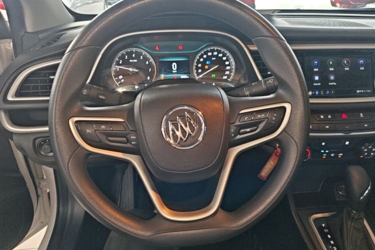Used Buick GT 2021 Revised Version Flagship 1.5L Automatic Entry-Level Trim Steering Wheel