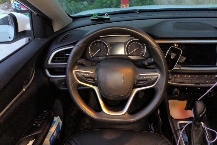 Used Buick GT 2021 Revised Version Flagship 1.5L Automatic Elite Edition Steering Wheel