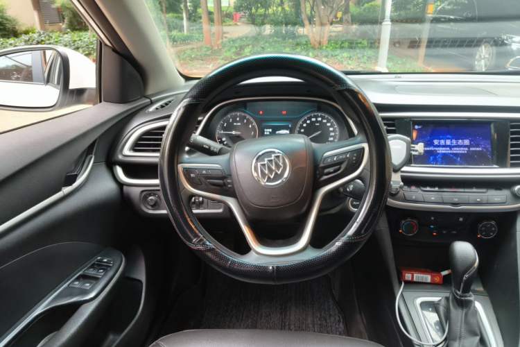 Used Buick GT 2021 Revised Version Flagship 1.5L Automatic Elite Edition Steering Wheel