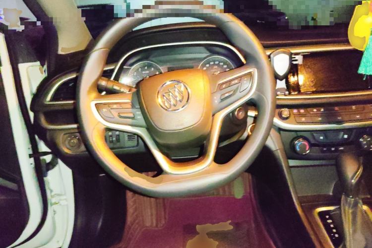 Used Buick GT 2021 Revised Version 1.3T Automatic Mild Hybrid Elite Edition Steering Wheel