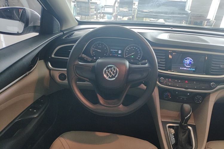 Used Buick GT 2021 Exemplar 1.5L Automatic Elite Version Steering Wheel