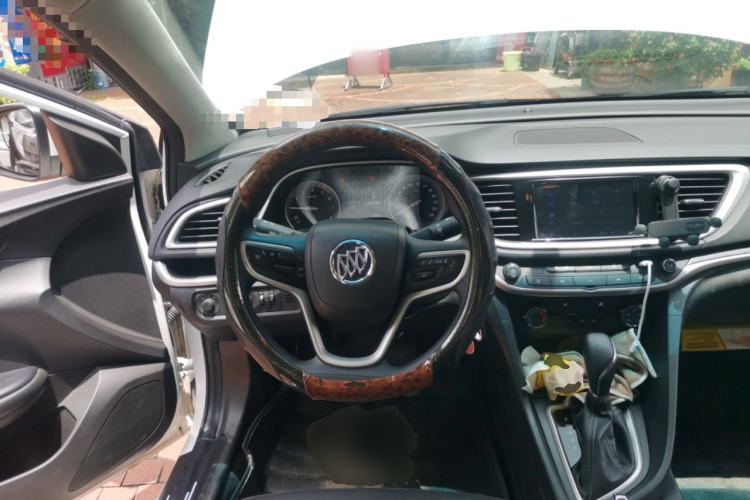 Used Buick GT 2021 Revised Version Flagship 1.5L Automatic Elite Edition Steering Wheel