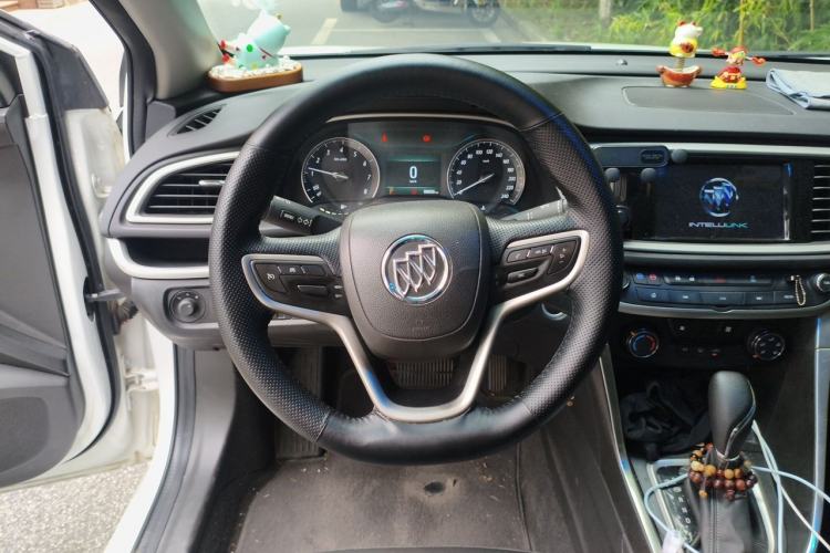 Used Buick GT 2021 Revised Version Flagship 1.5L Automatic Elite Edition Steering Wheel